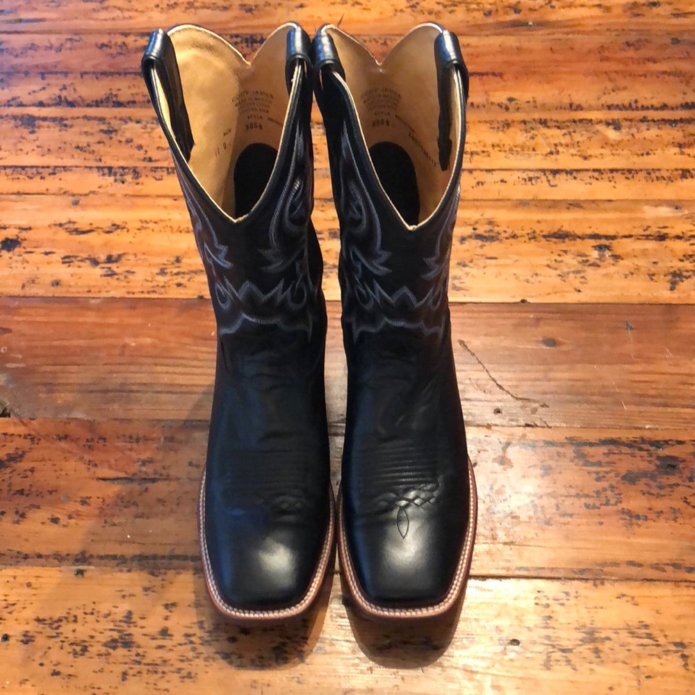 Cody James Black Boots size 11